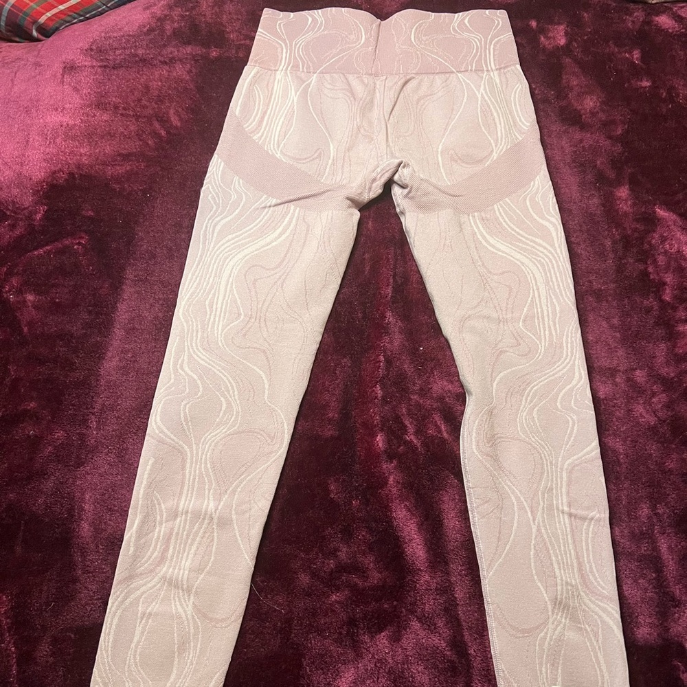 Gymshark mercury seamless leggings light purple